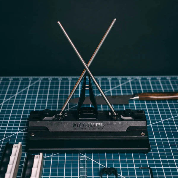 Wicked Edge Carbon Precision Knife Sharpener - WE40